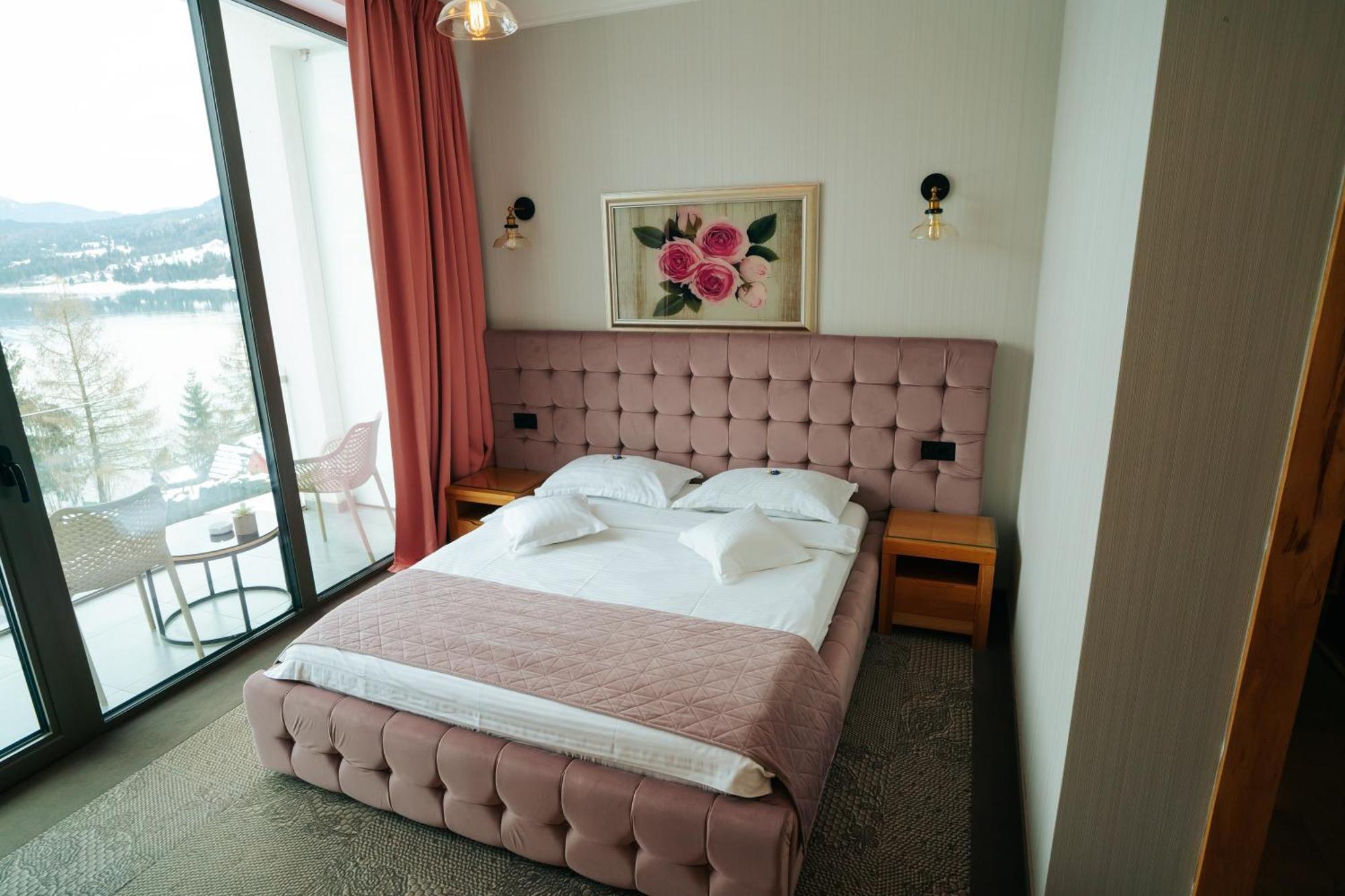 Hotel Roser House Boutique - Pe Malul Lacului Colibiţa Zewnętrze zdjęcie